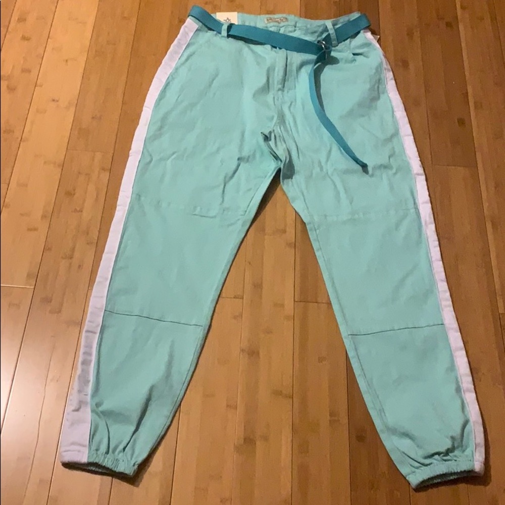 NWT American Bazi Plus Size Pants 2X